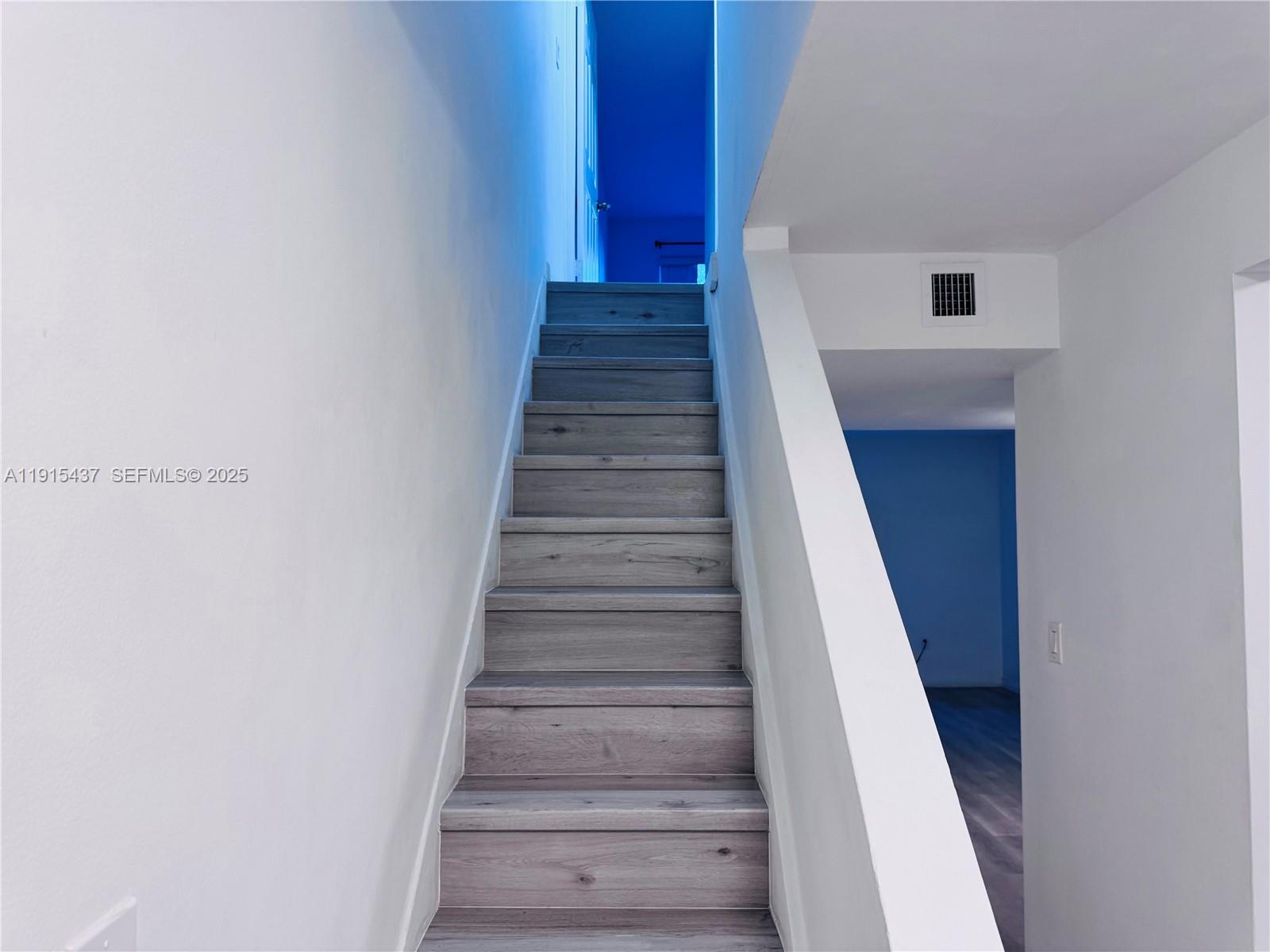 TERRAZAS DEL SOL CONDO - Residential