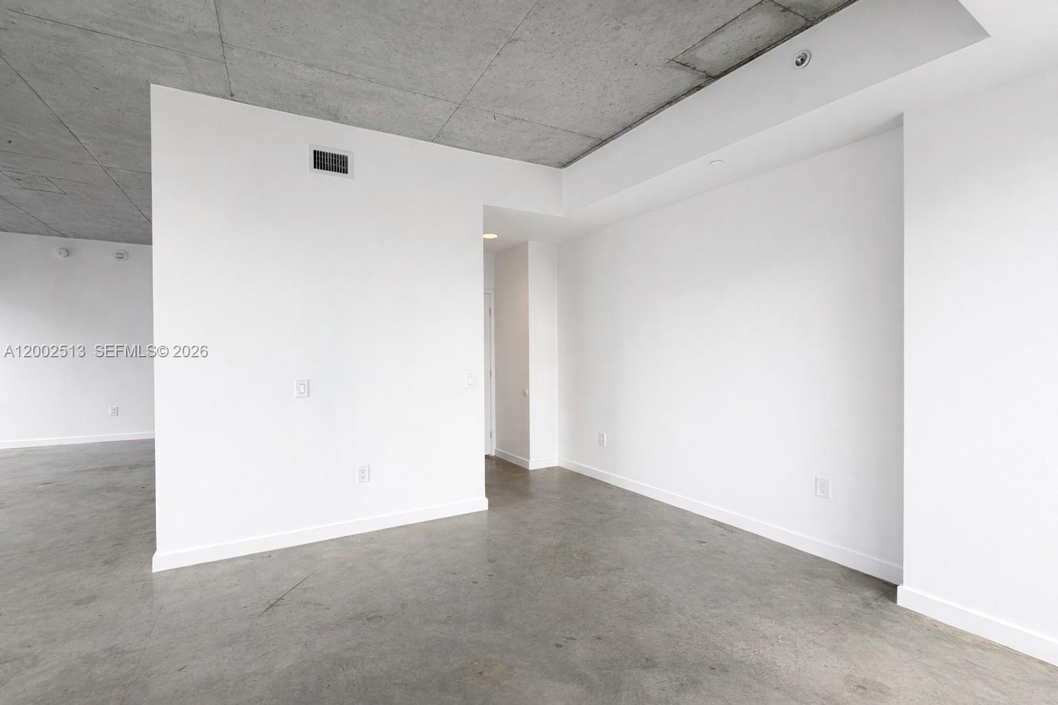 CENTRO CONDO - Residential Lease