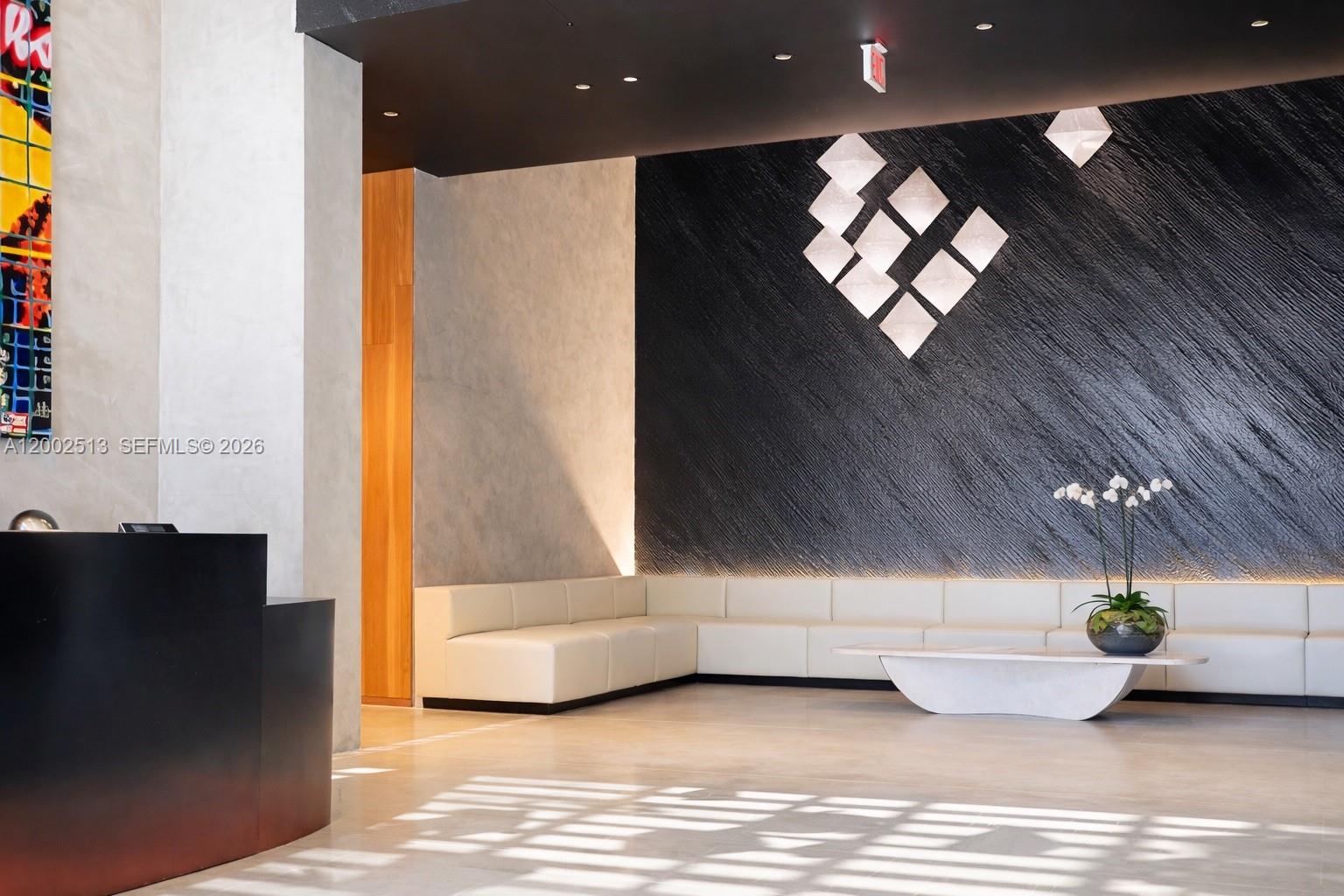 CENTRO CONDO - Residential Lease