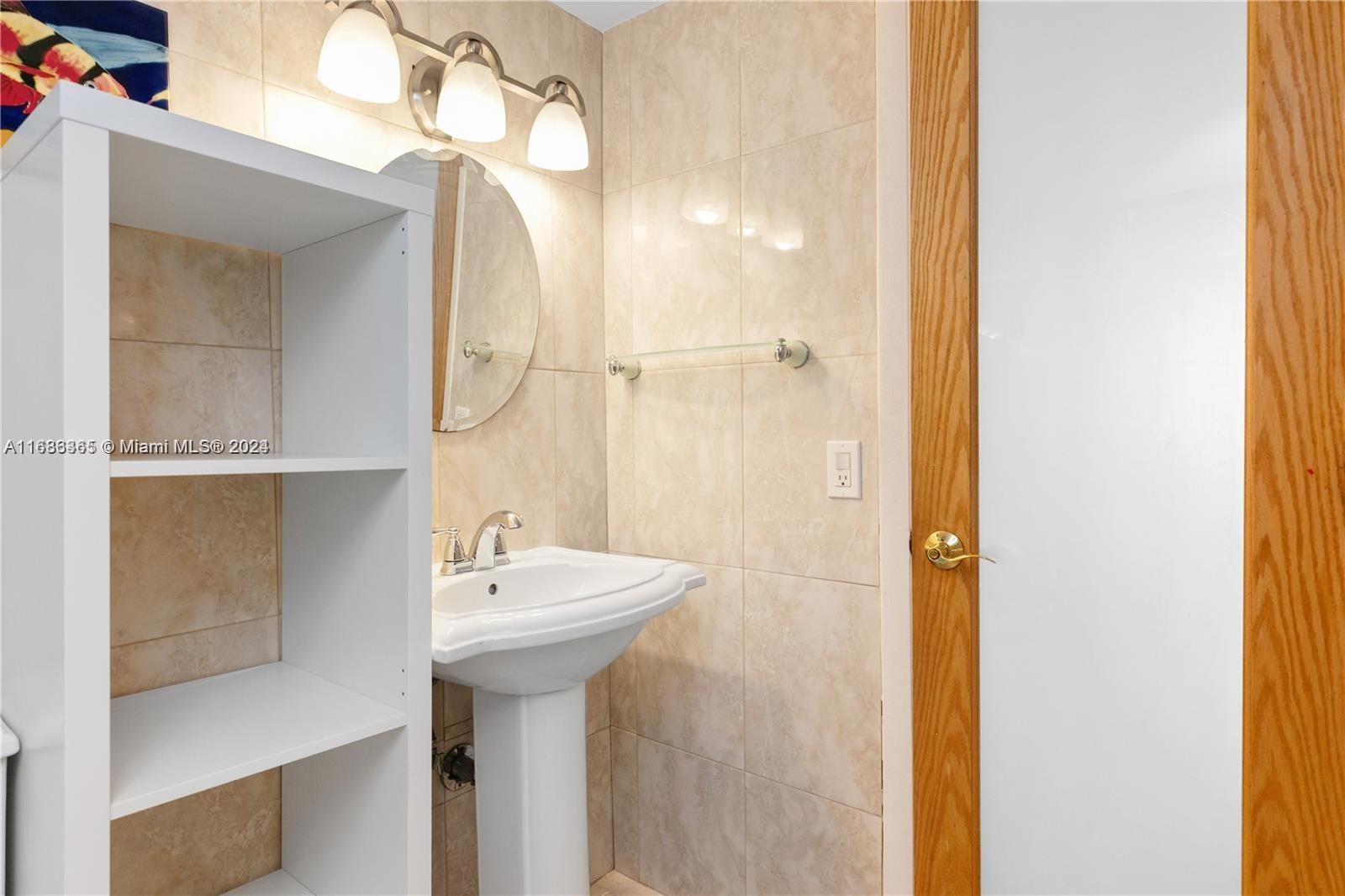 PLAZA TOWERS SOUTH CONDO - Residential Lease