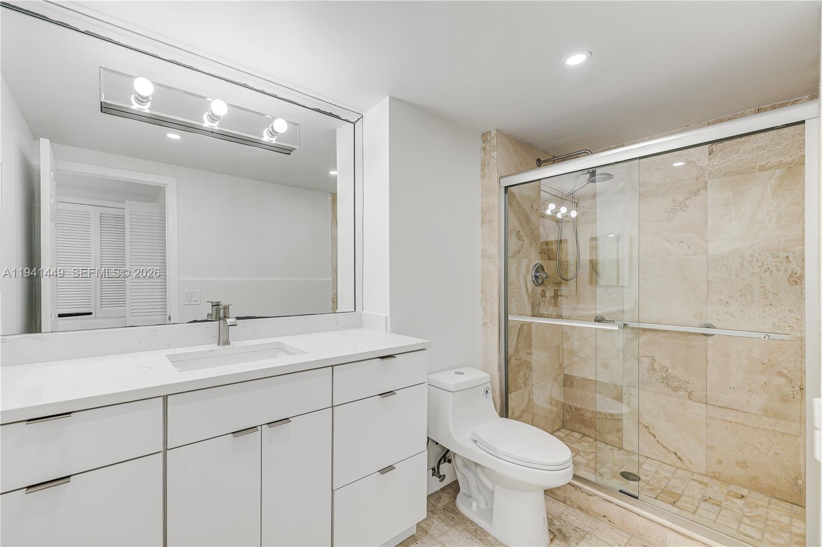 CRICKET CLUB CONDO - Residential