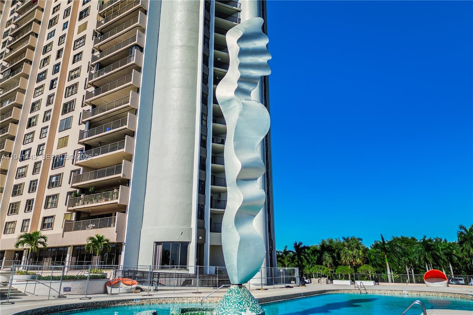 CRICKET CLUB CONDO - Residential