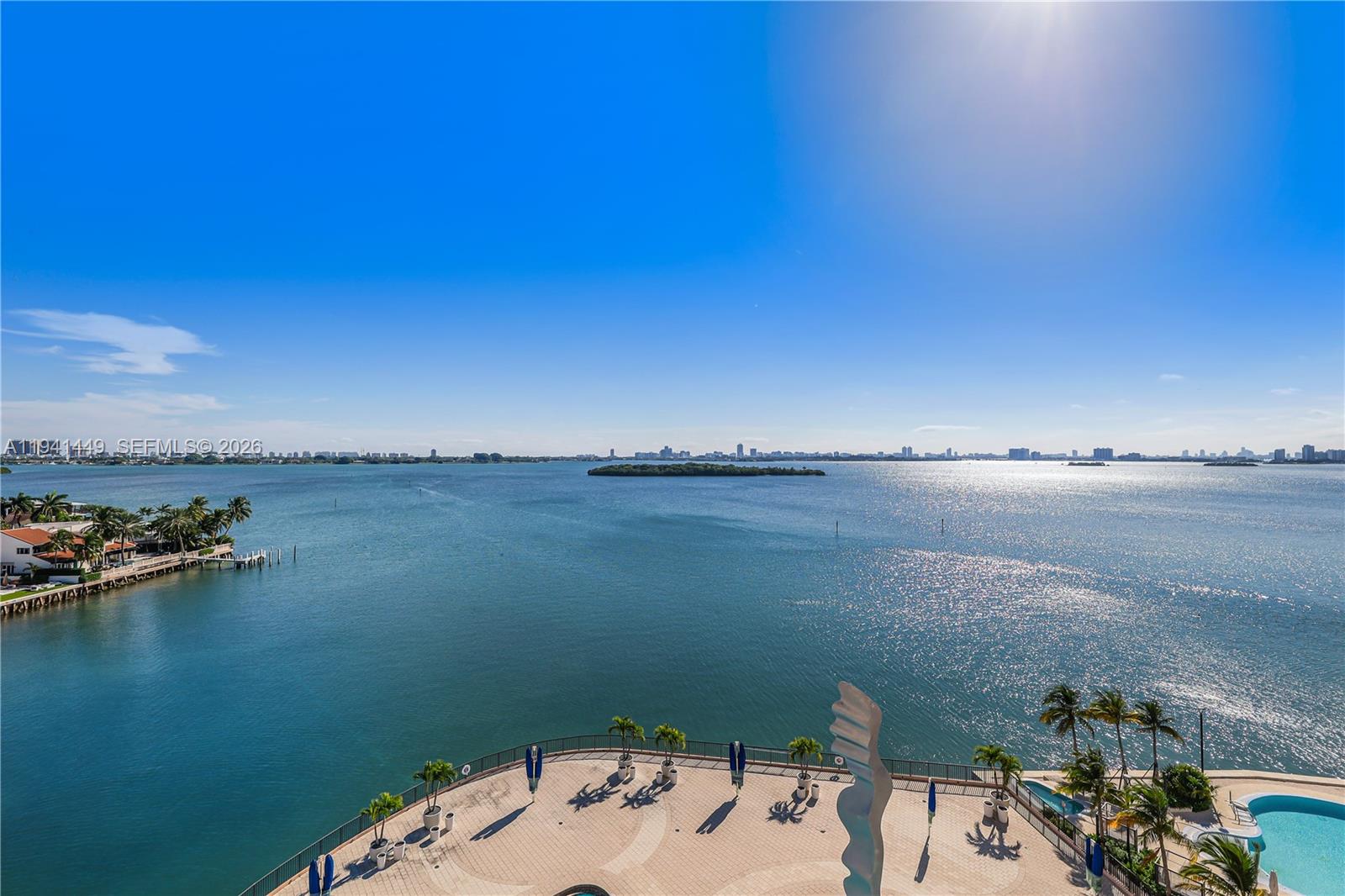 CRICKET CLUB CONDO - Residential