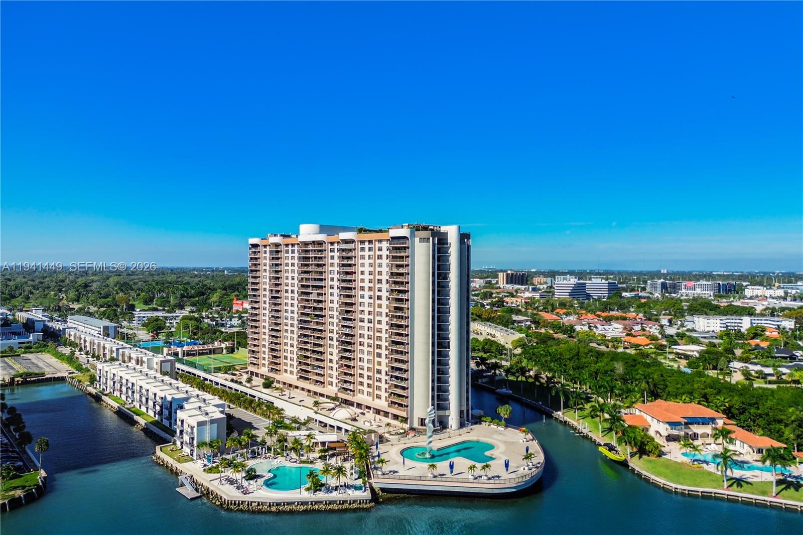 CRICKET CLUB CONDO - Residential