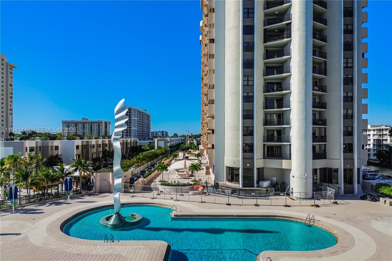 CRICKET CLUB CONDO - Residential