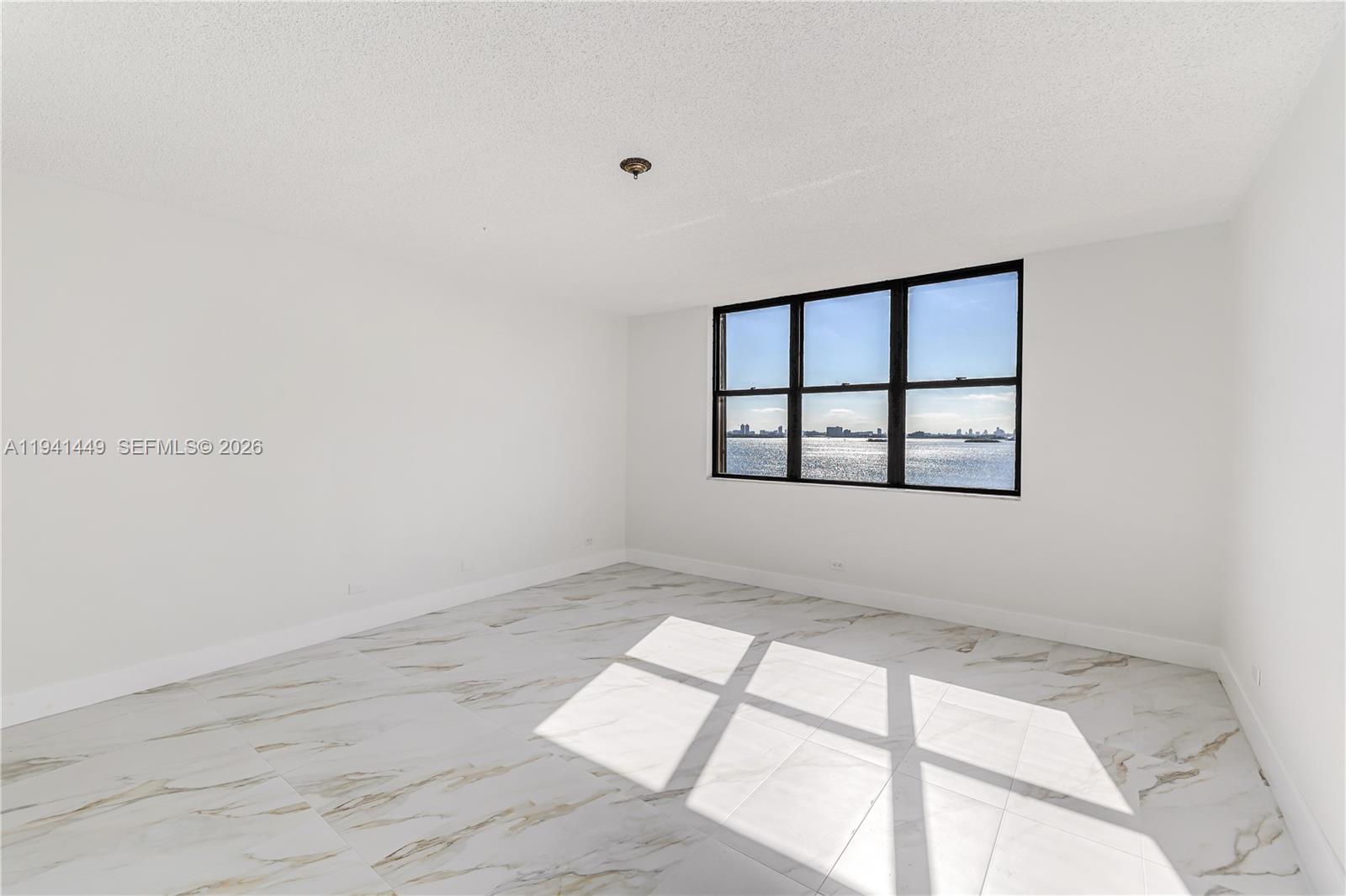 CRICKET CLUB CONDO - Residential