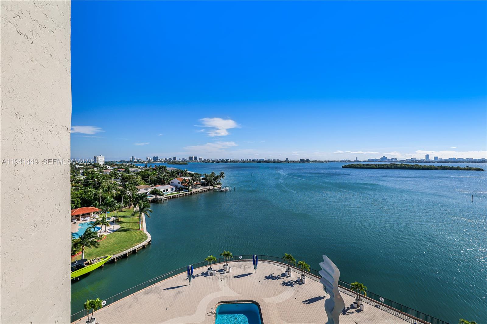 CRICKET CLUB CONDO - Residential