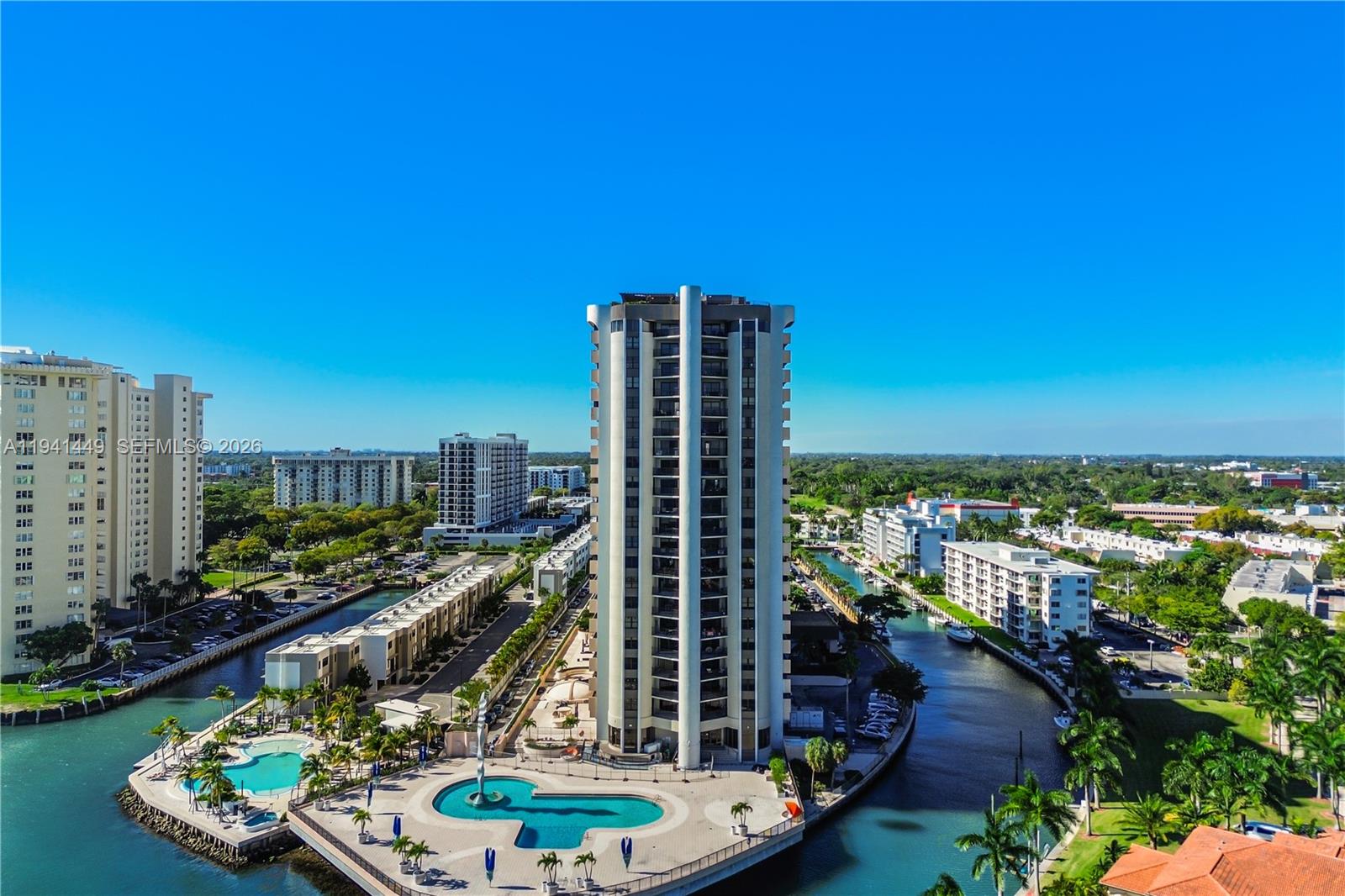 CRICKET CLUB CONDO - Residential