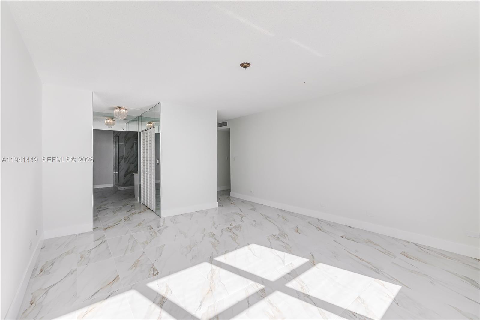 CRICKET CLUB CONDO - Residential