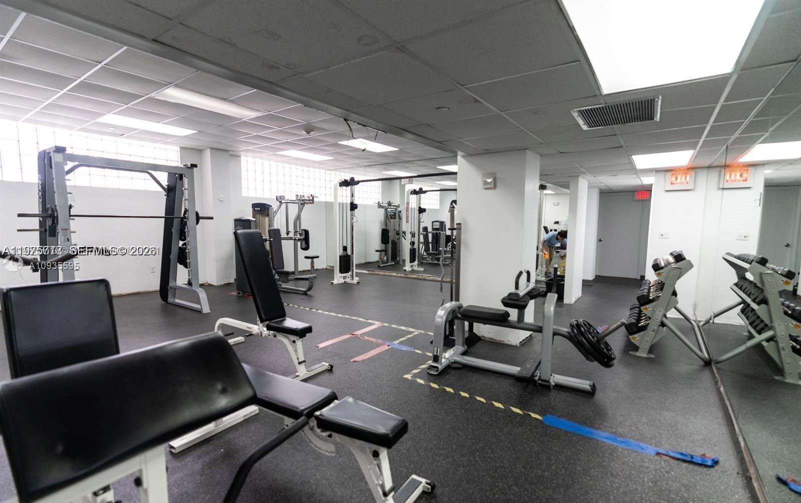 BAY PARK TOWERS CONDO - Residential Lease