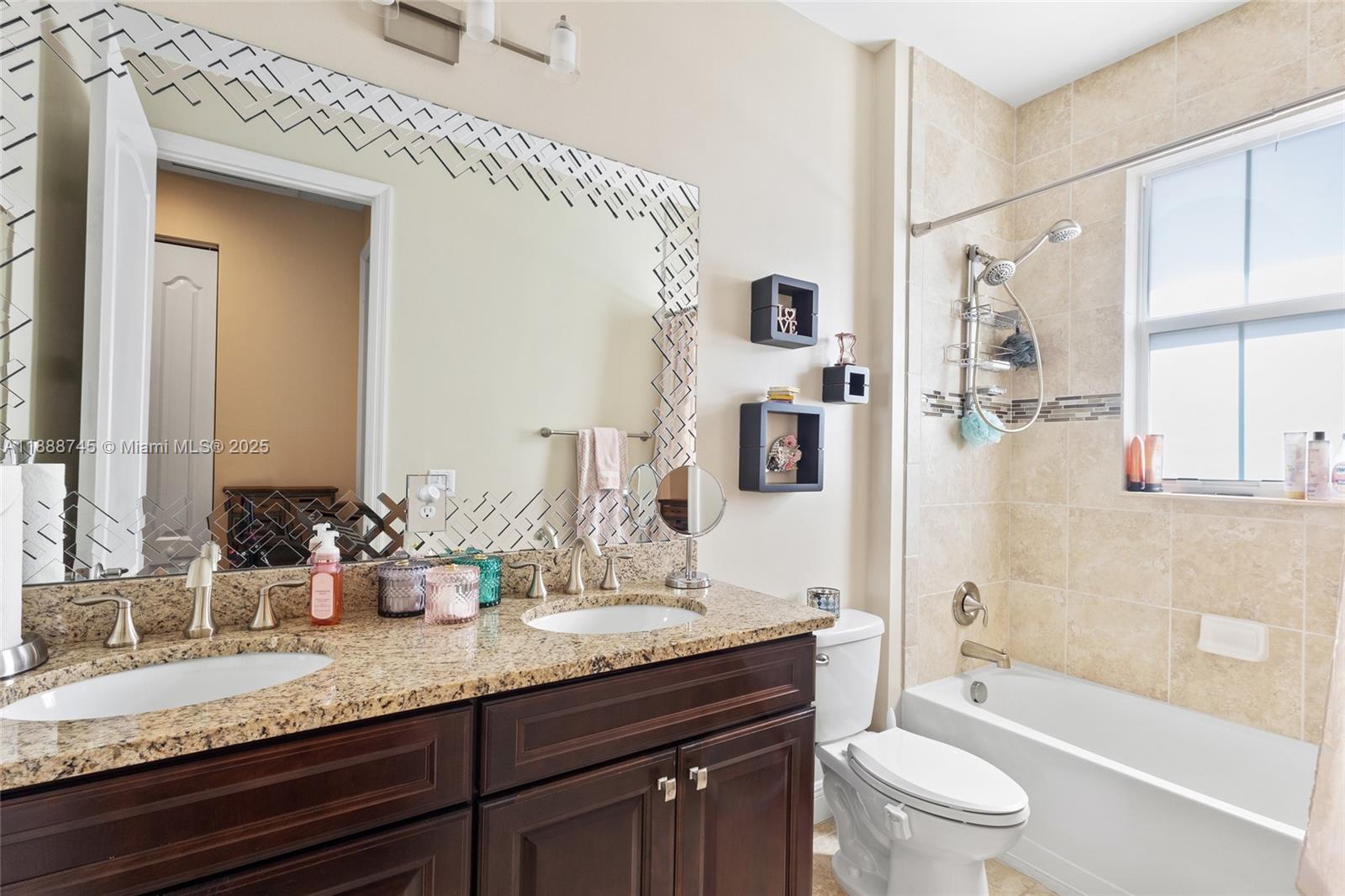 OSPREY LANDING - Residential