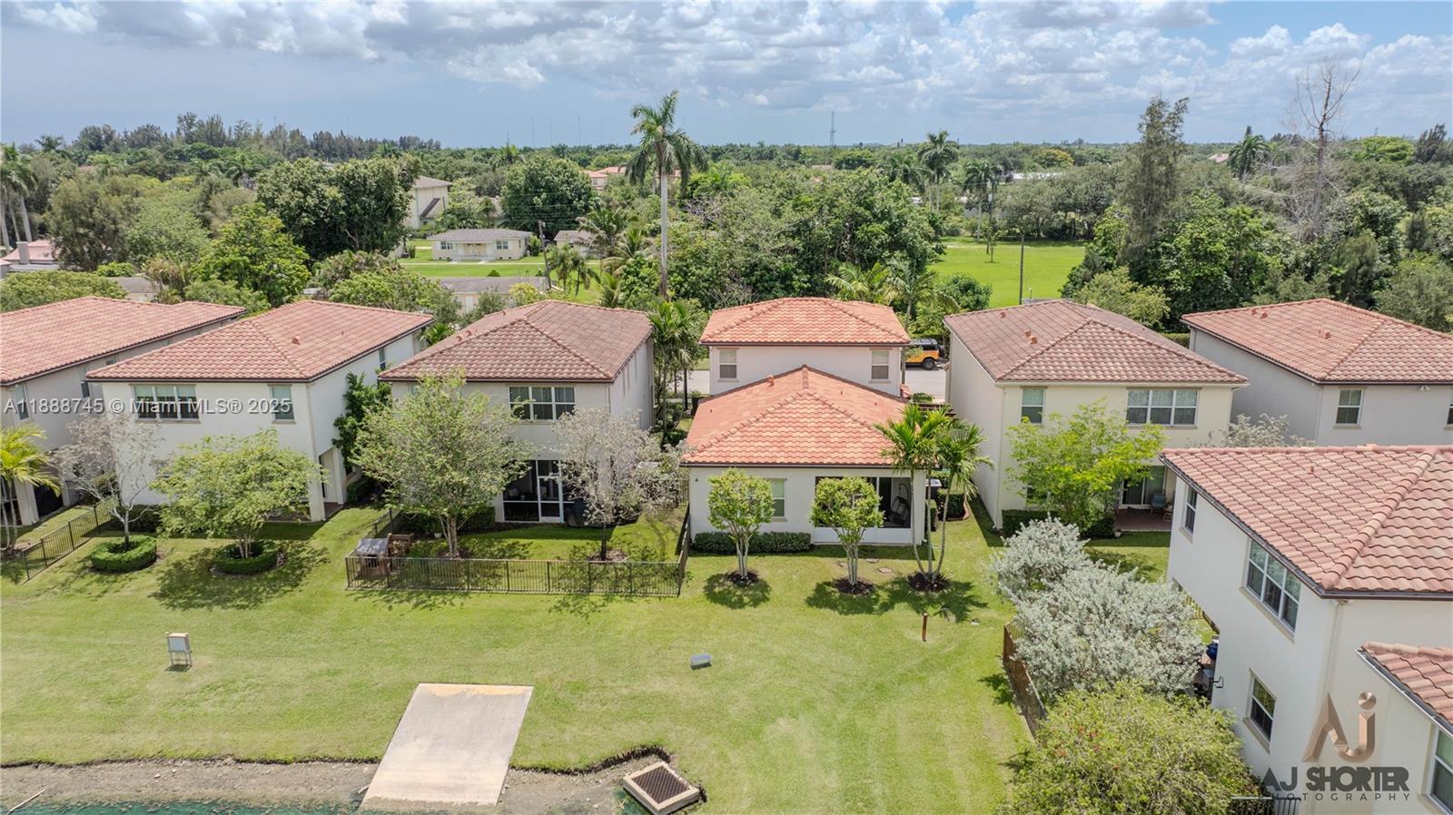 OSPREY LANDING - Residential