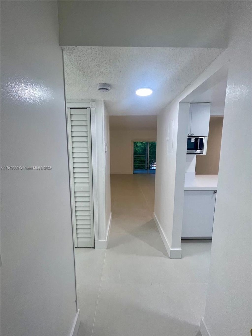 Photo of 4394 NW 9th Ave #20-3B, Deerfield Beach, FL 33064 (MLS # A11843083)