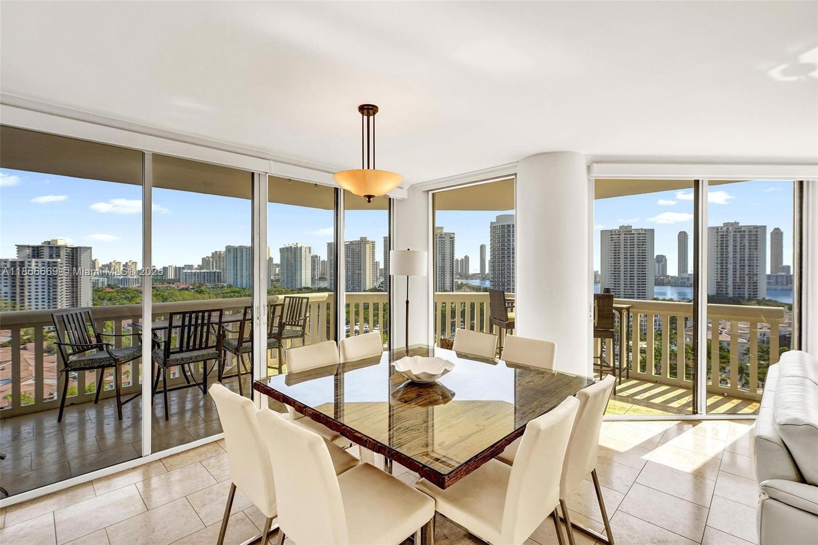 1000 W Island Blvd 1909