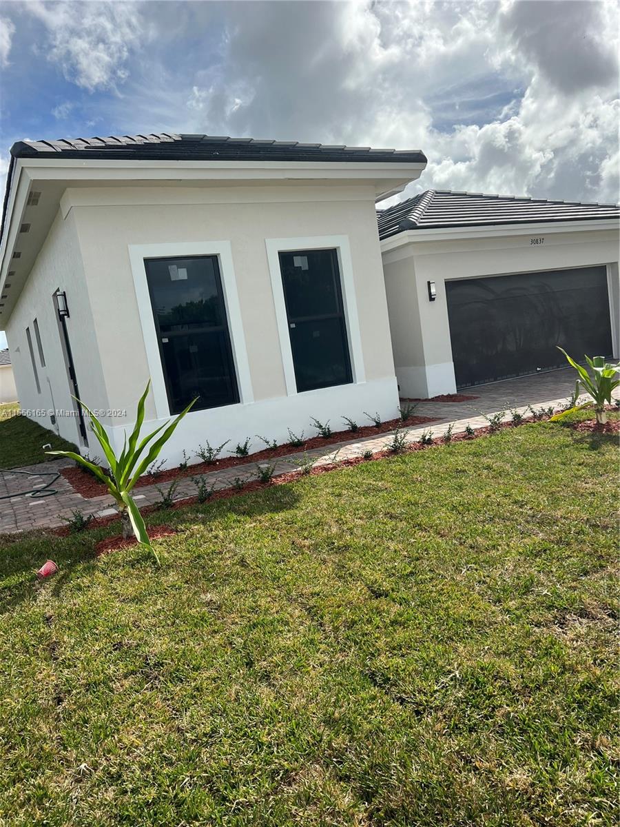 Property for Sale at 30943 Sw 193rd Ave, Homestead, Miami-Dade County, Florida - Bedrooms: 4 
Bathrooms: 3  - $681,990
