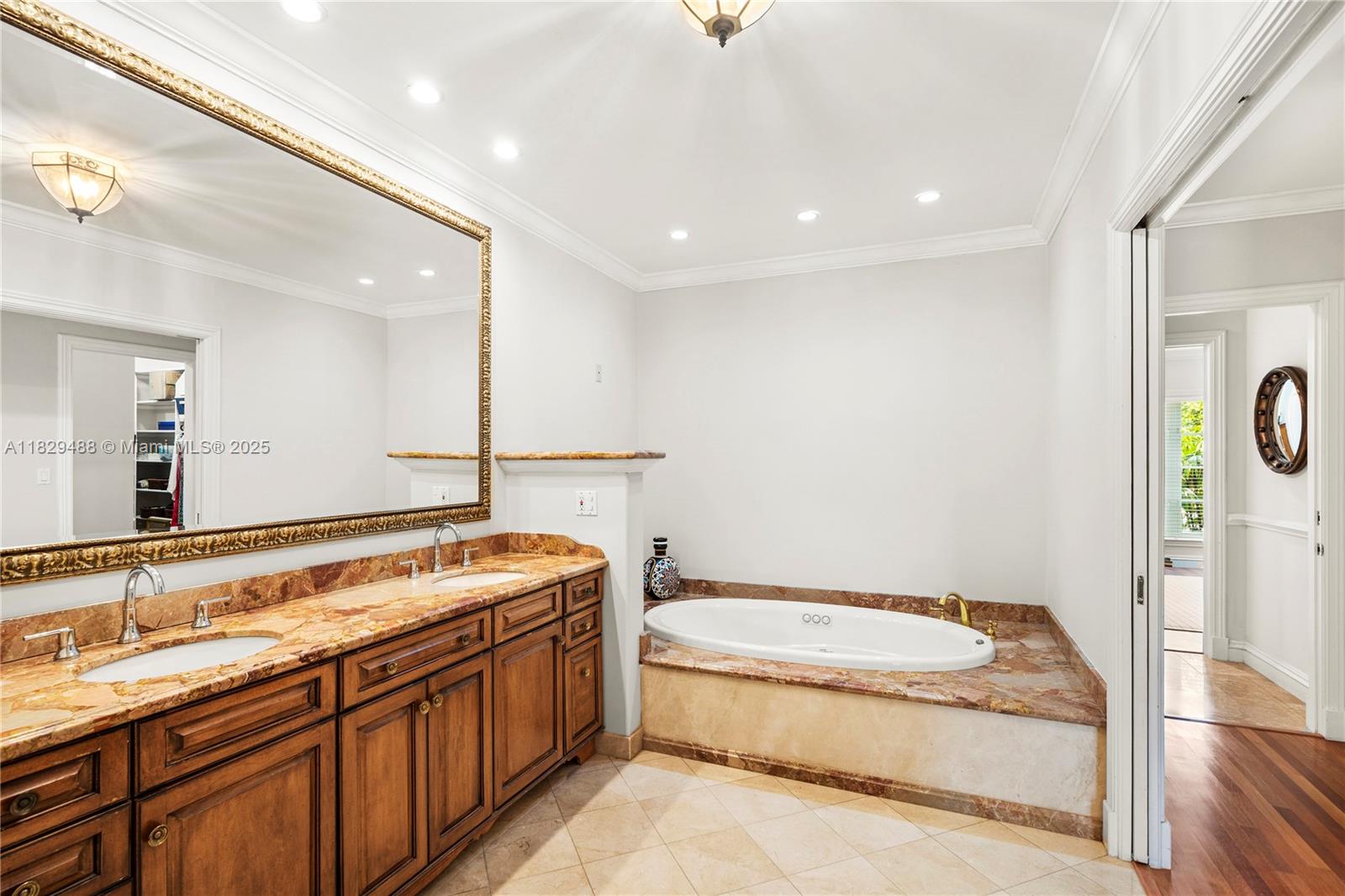 OLD CUTLER BAY SEC 4 - Residential