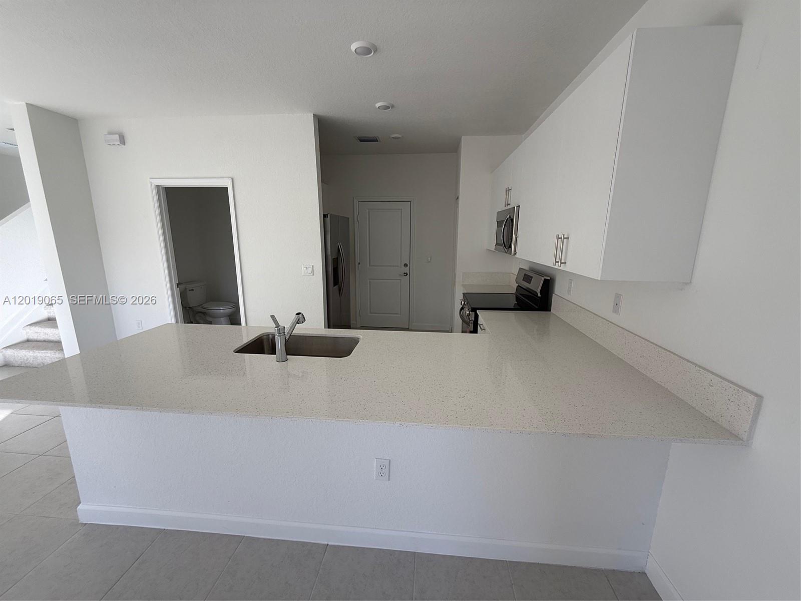 DANIA PRESERVE - Residential Lease