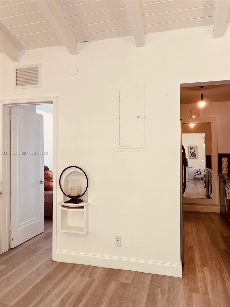 HARRIET COURT CONDO - Residential