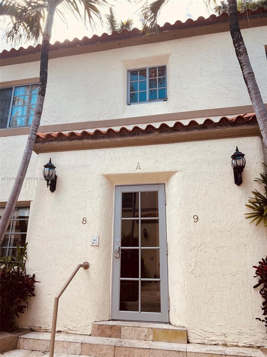 HARRIET COURT CONDO - Residential