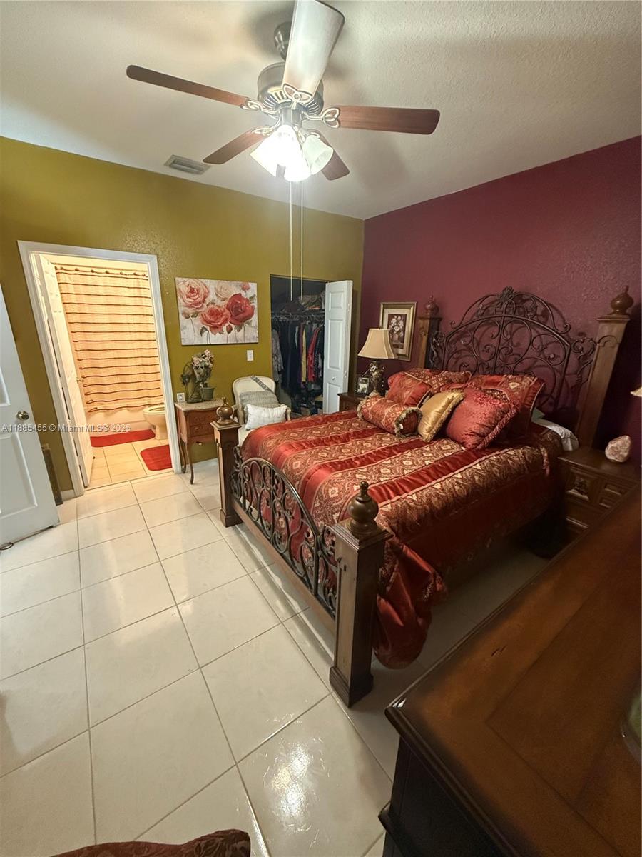 CAZADORES COVE - Residential