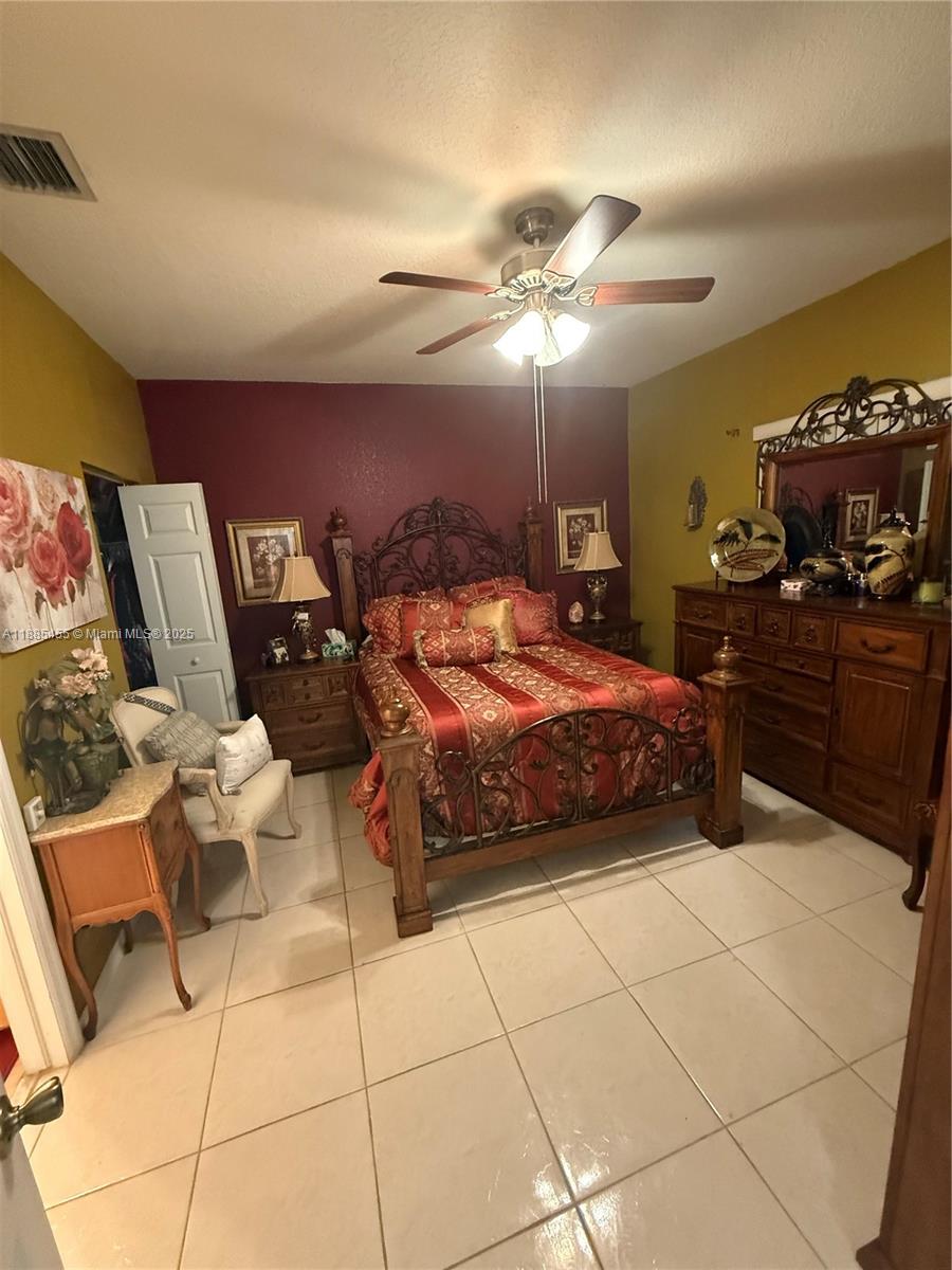 CAZADORES COVE - Residential