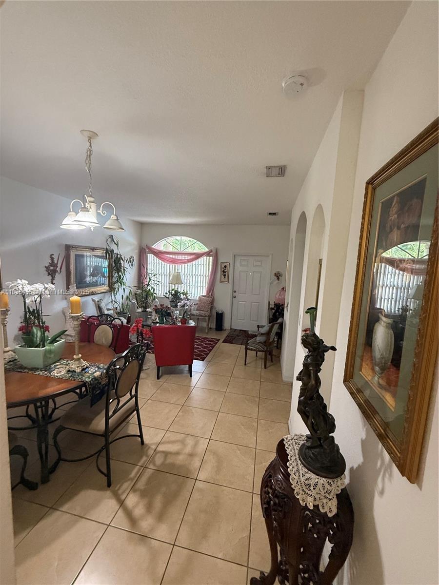 CAZADORES COVE - Residential