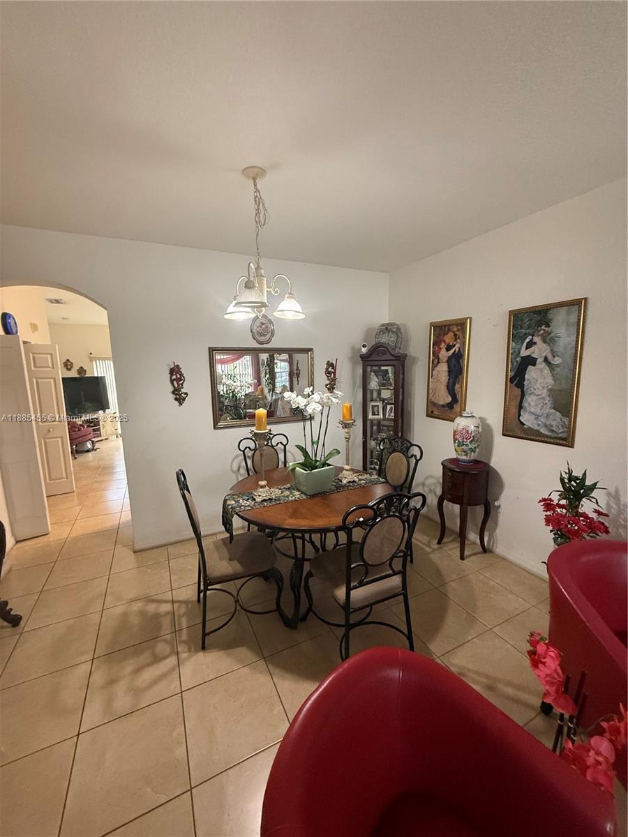 CAZADORES COVE - Residential