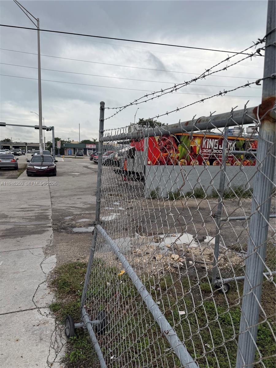 Tropical Farms - Land