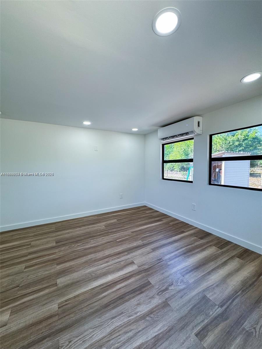 PIONEER PLANTATION - Residential