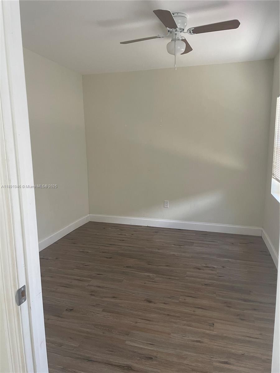 NORTH HOLLYWOOD - Residential Lease