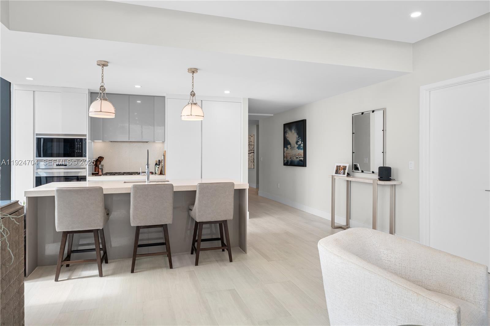 ELYSEE - Residential Lease