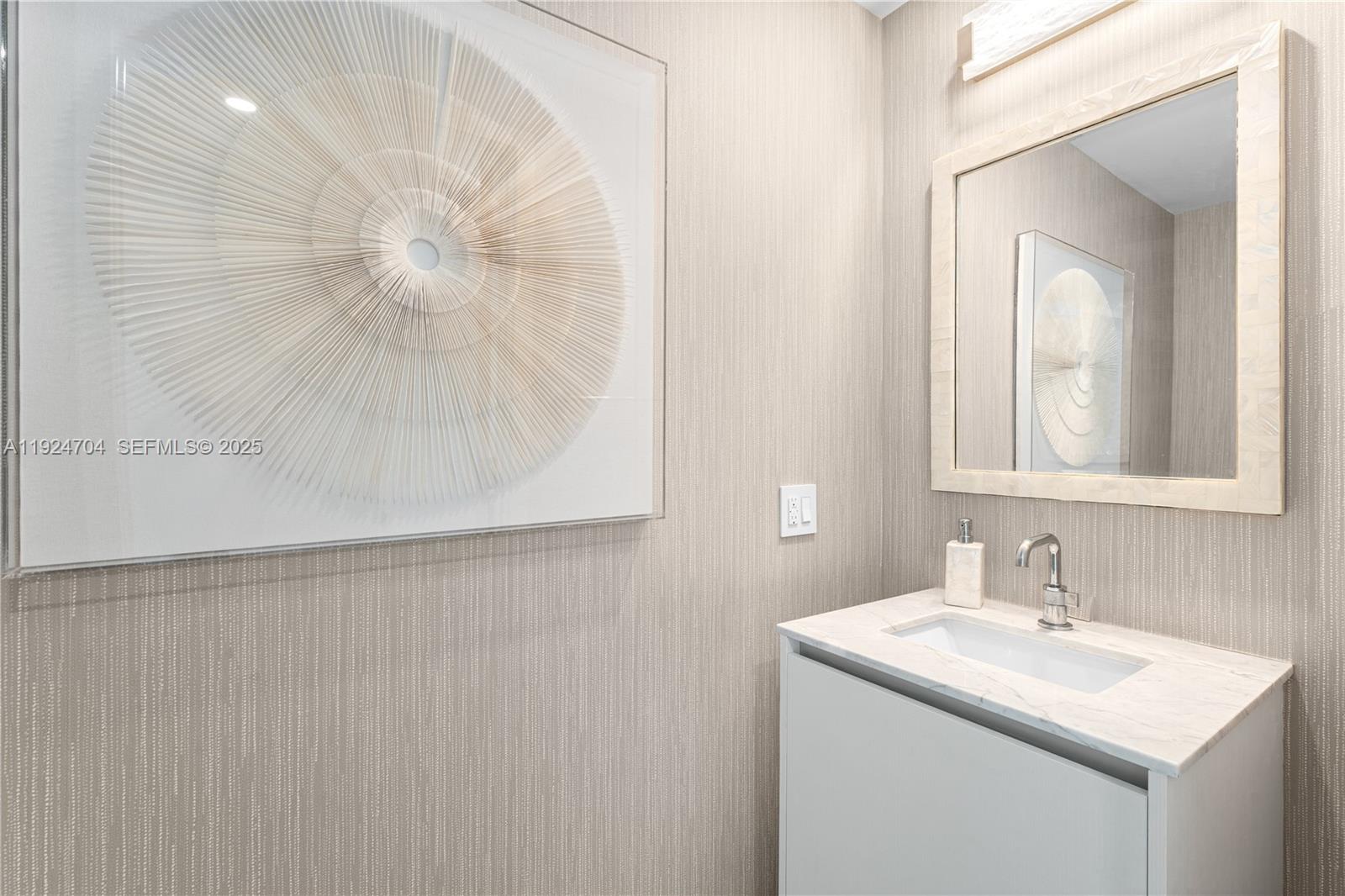 ELYSEE - Residential Lease