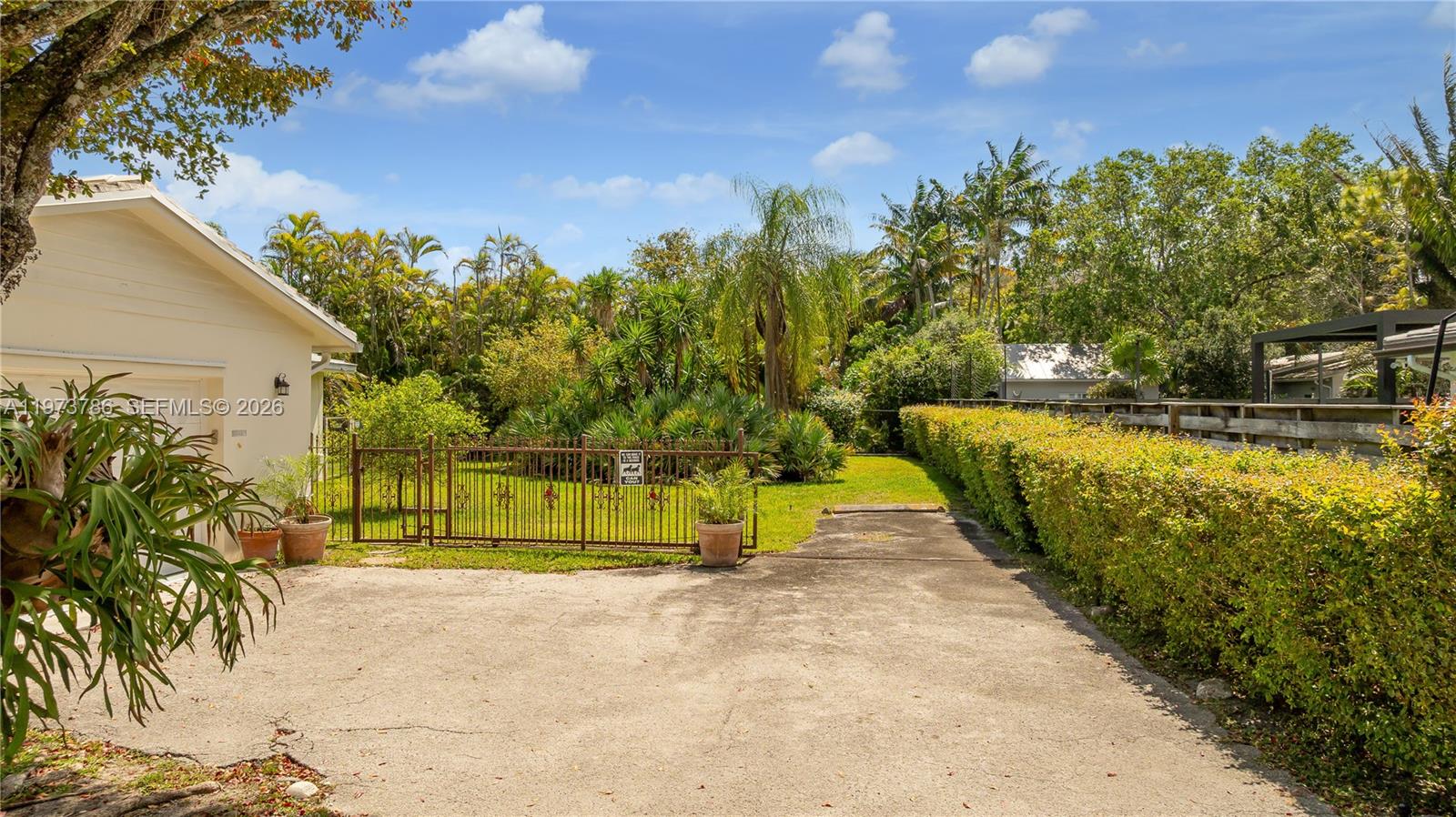 OLD CUTLER ESTATES SEC 1 - Residential