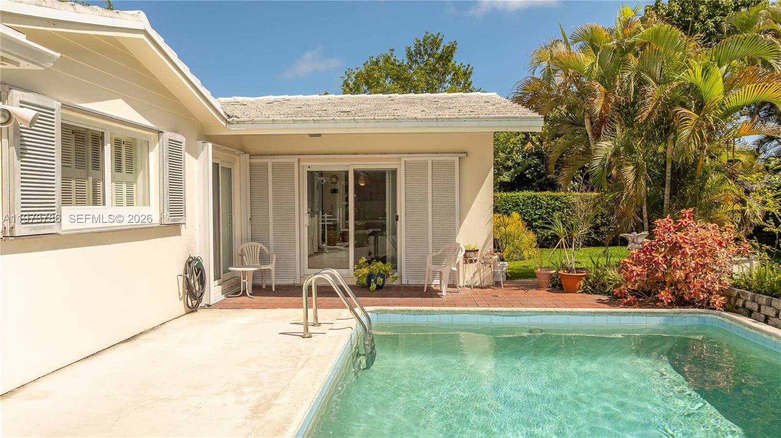 OLD CUTLER ESTATES SEC 1 - Residential