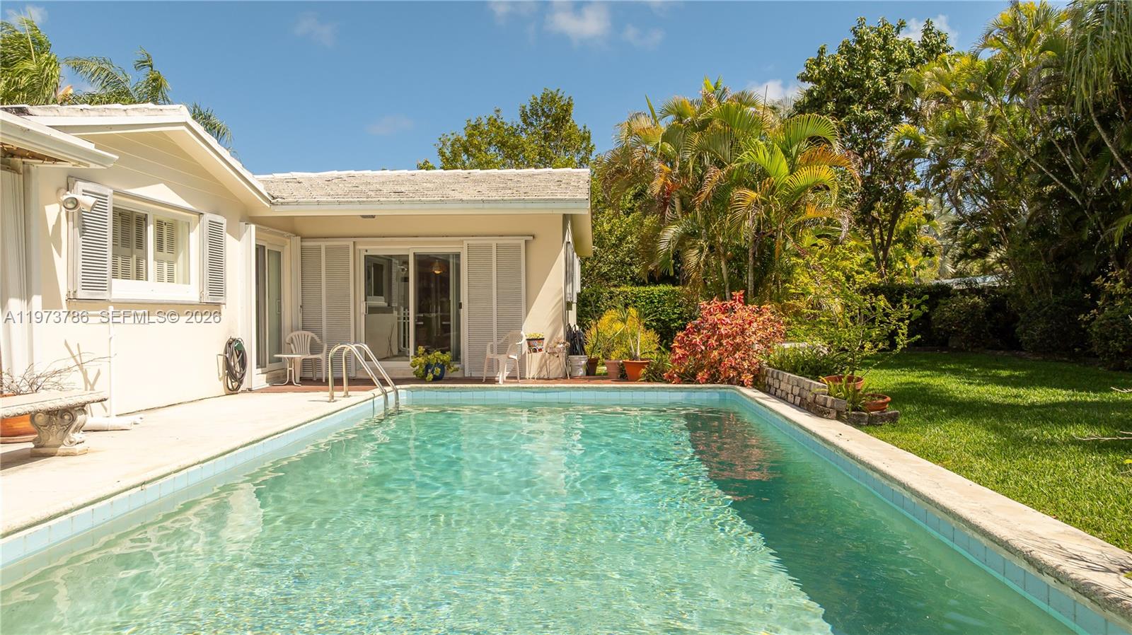 OLD CUTLER ESTATES SEC 1 - Residential