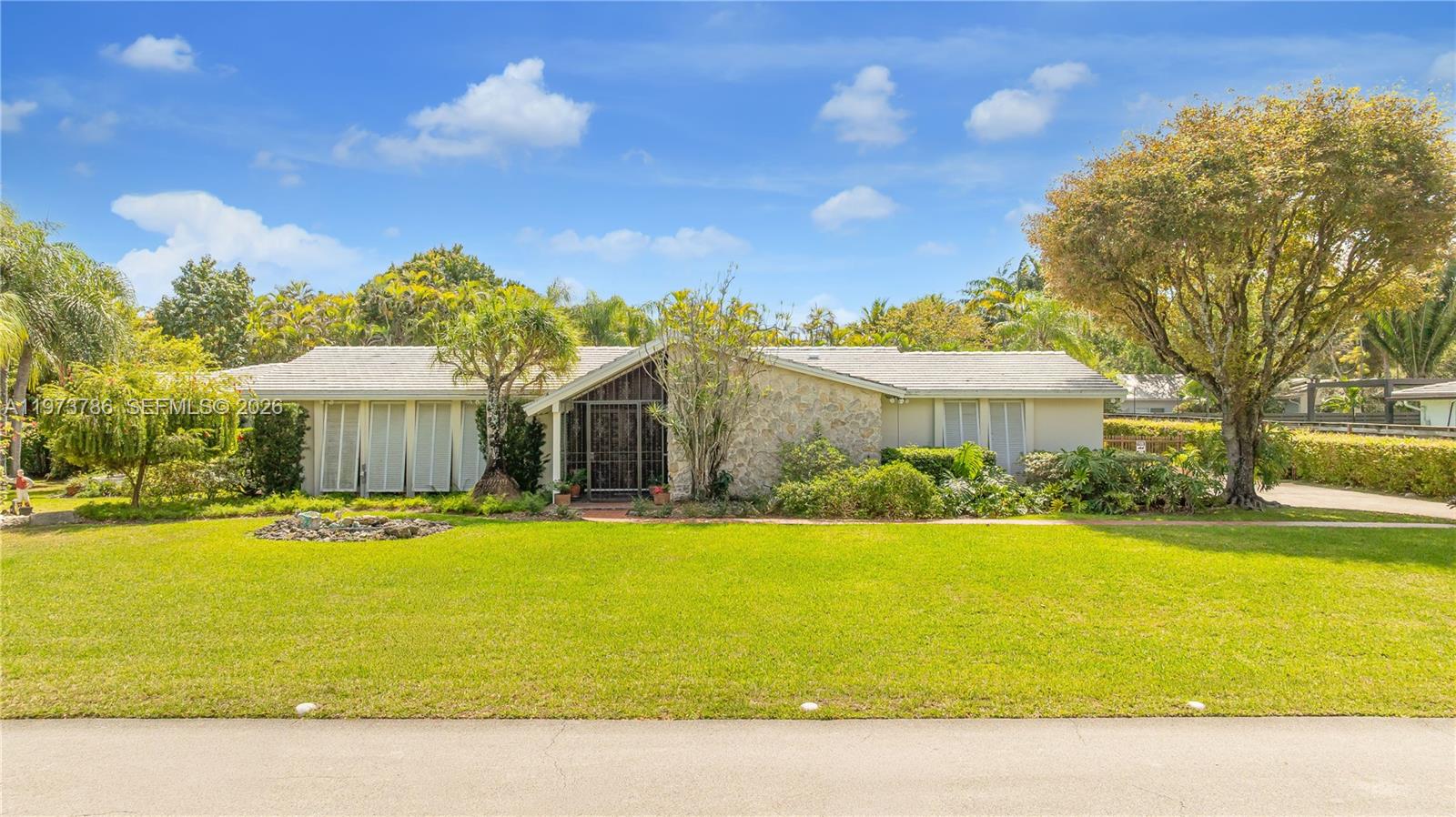 OLD CUTLER ESTATES SEC 1 - Residential