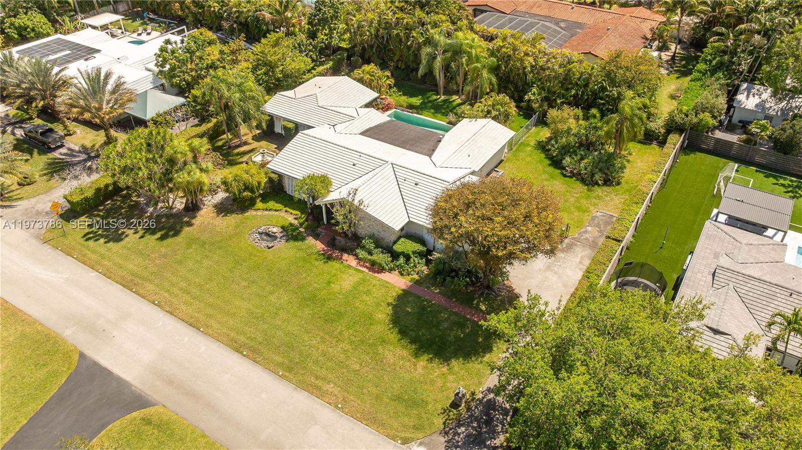 OLD CUTLER ESTATES SEC 1 - Residential