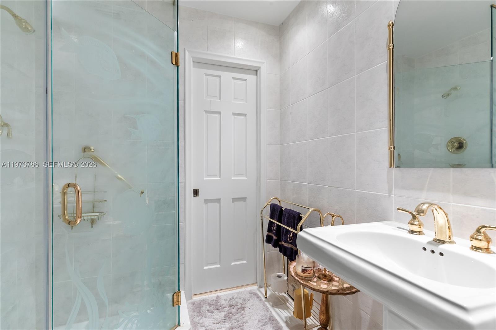 OLD CUTLER ESTATES SEC 1 - Residential