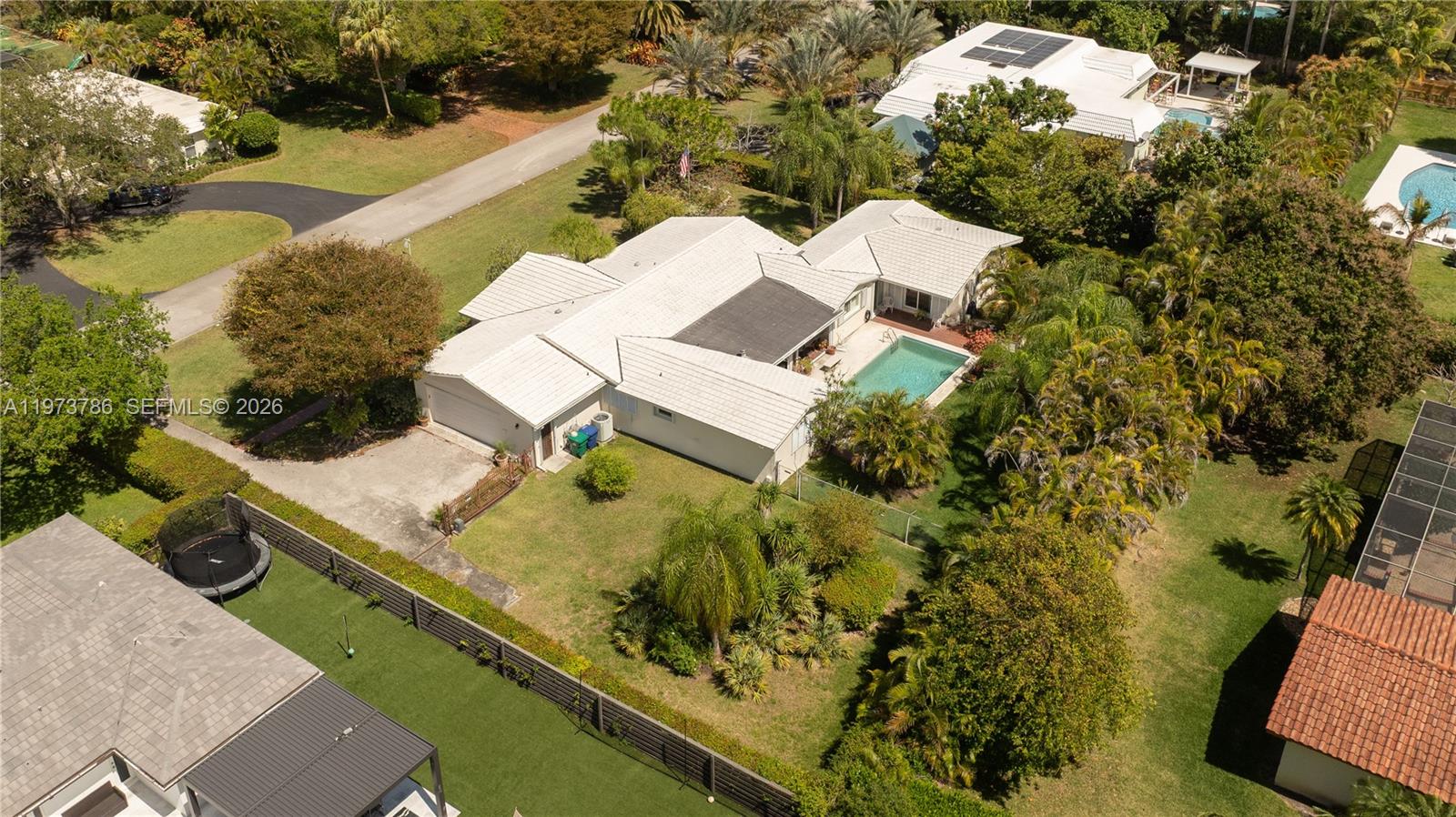 OLD CUTLER ESTATES SEC 1 - Residential