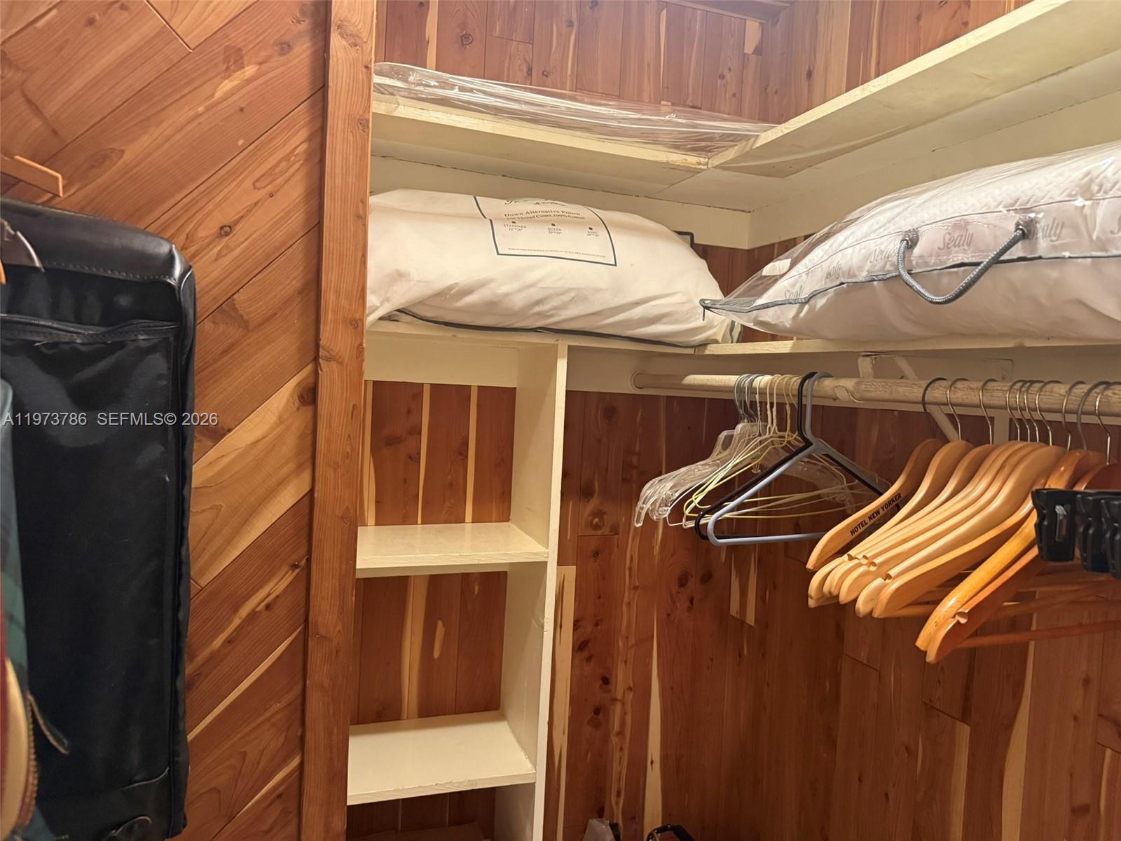 OLD CUTLER ESTATES SEC 1 - Residential