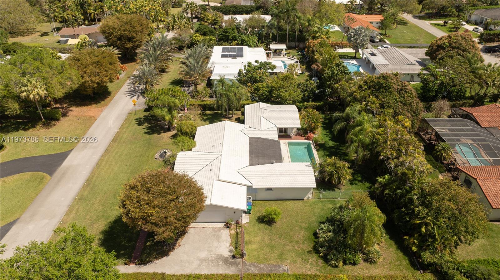 OLD CUTLER ESTATES SEC 1 - Residential