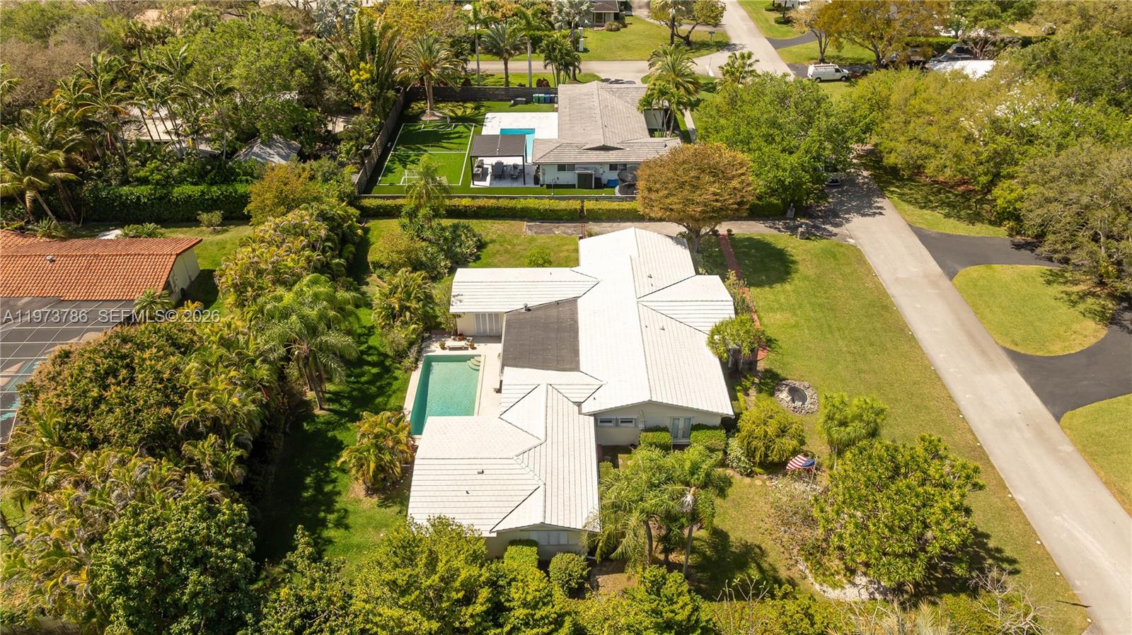 OLD CUTLER ESTATES SEC 1 - Residential