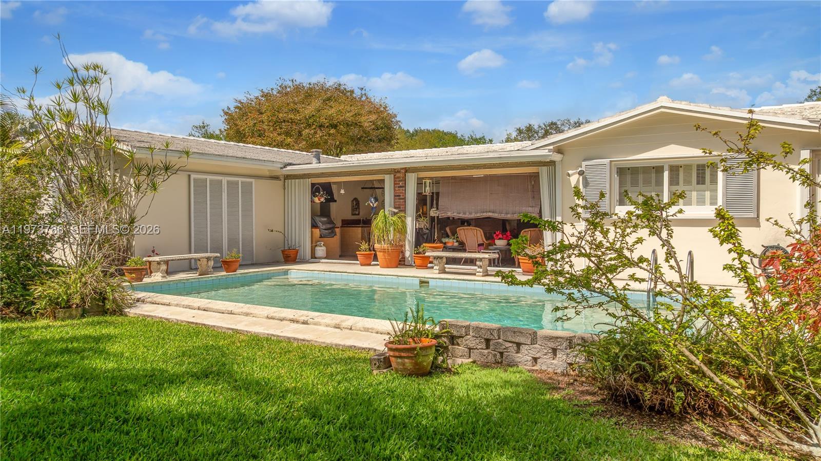 OLD CUTLER ESTATES SEC 1 - Residential