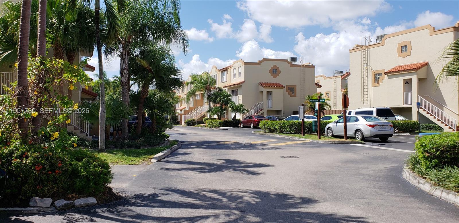 8620 NW 3rd Ln 506-6