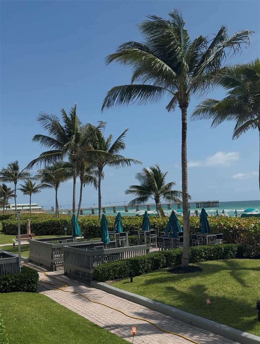 OCEANIA I CONDO - Residential