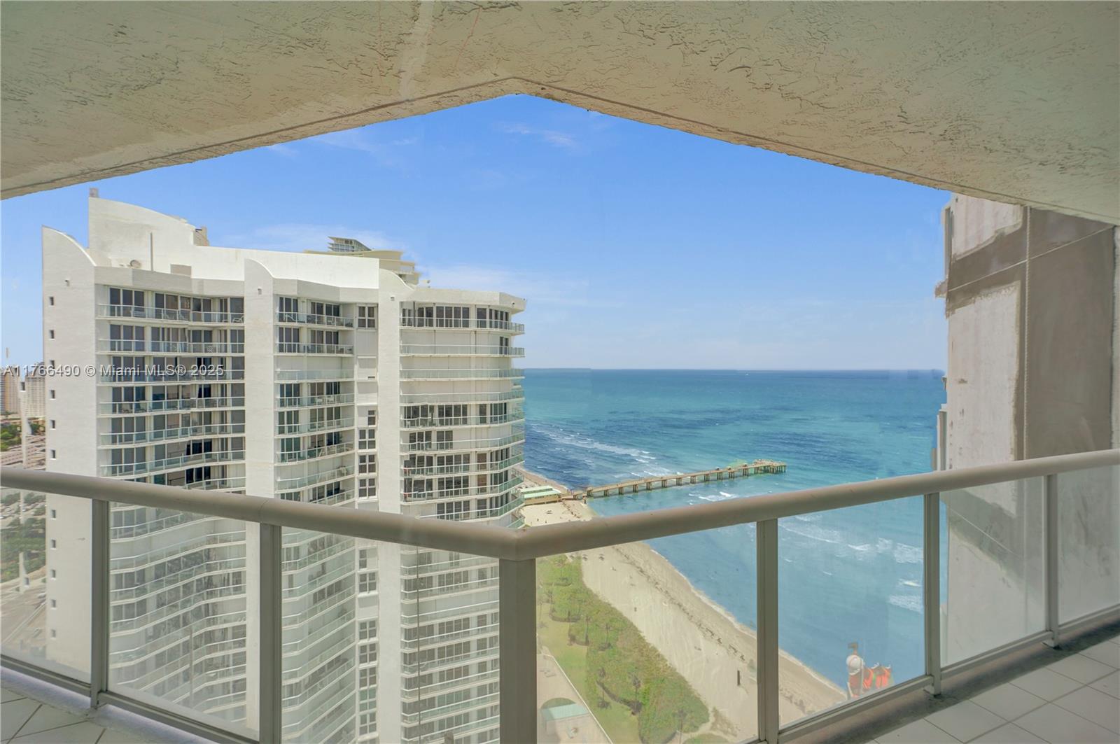 OCEANIA I CONDO - Residential