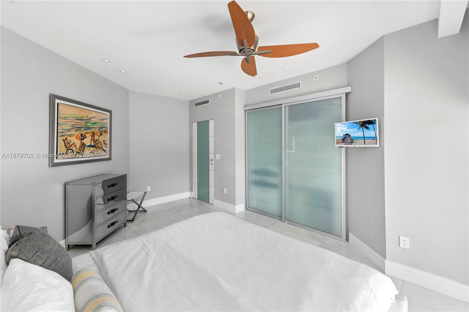 SEASIDE VILLAS CONDO - Residential