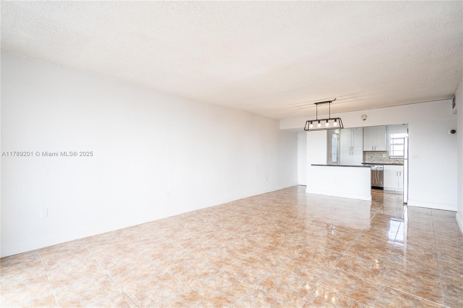 BYRON GARDENS CONDO - Residential