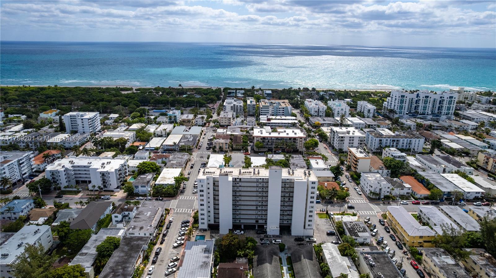 7850 Byron Ave 207, Miami Beach, Miami-Dade County, Florida - 2 Bedrooms  
2 Bathrooms - 