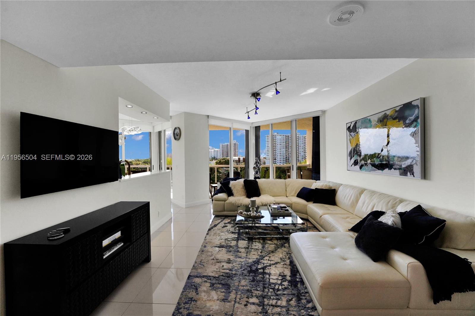 LHERMITAGE I CONDOMINIUM - Residential